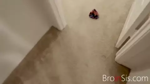 stepSISTER why don't you help me, while I will return the favour!