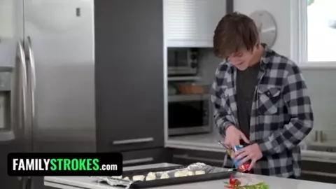 FamilyStrokes - Hot Teen Let Her Stepsisters Sugardaddy Fuck Her Too To Reap All The Benefits