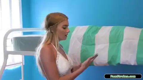 Stepdad jerks on 18yo twerking stepteen