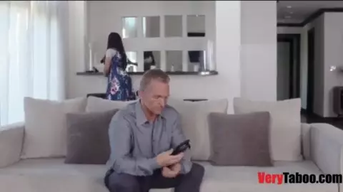 Stepparents decide to take stepdaughters virginity- Keeping it in the fam