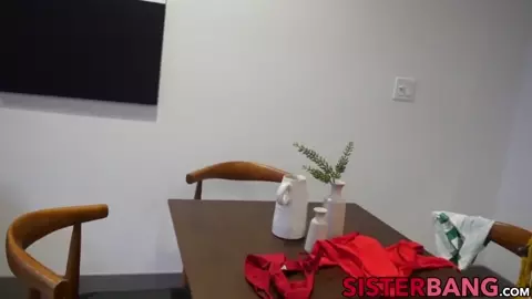 Petite beauty Elizabeth Jolie dicked and creamed POV style