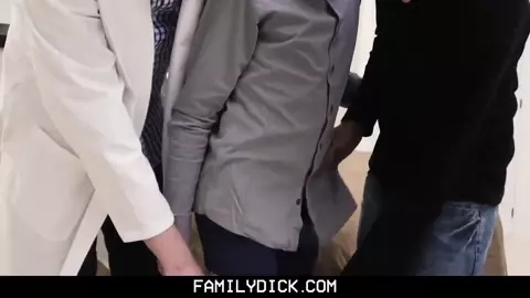 FamilyDick - Trick Or Treat