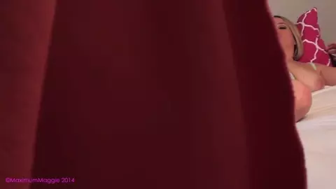 Maggie Green - Mommy cums and sucks your cock