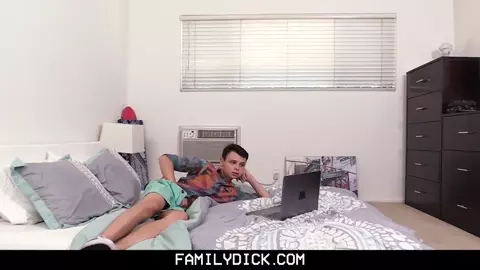 FamilyDick - Tiny twink learns how to fuck his Step Dad’s tight hole