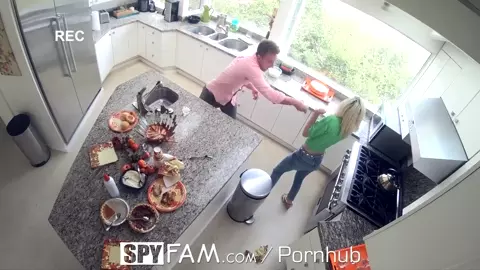 SPYFAM Step Sis Fucked In The Kitchen On Thanksgiving