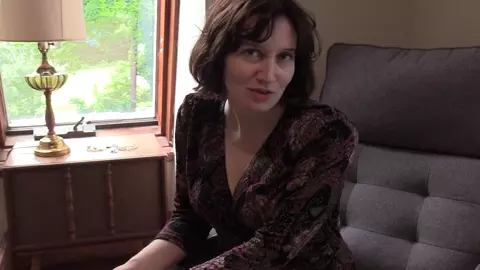 Bettie Bondage - Moms Breastfeeding Confession