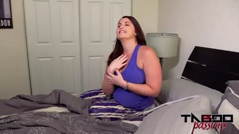 Madisin Lee - Moms Handcuff Lesson