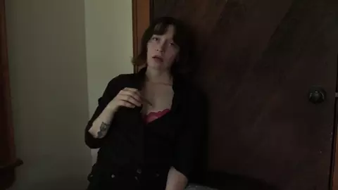 Bettie Bondage - Smoking With Mom