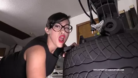 Enchantress Sahrye - Junior Controls Mommie Pt 2