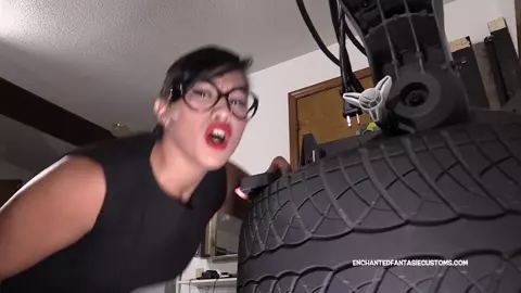 Enchantress Sahrye - Junior Controls Mommie Pt 2