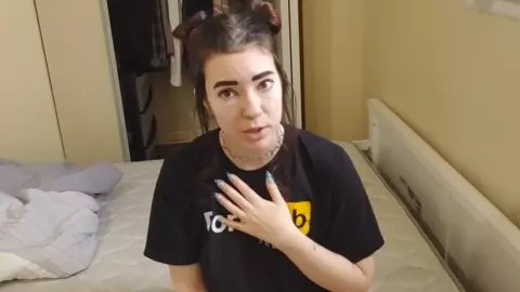 LilRedVelvet - Mom Teaches you about your Small Cock