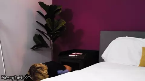 MommysGirl Emma Hix Loves Being Dirty While Working With Her Stepmom