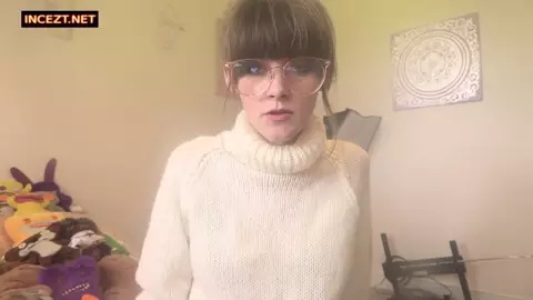 Sydney Harwin - Mommy Doesn't Want To Talk