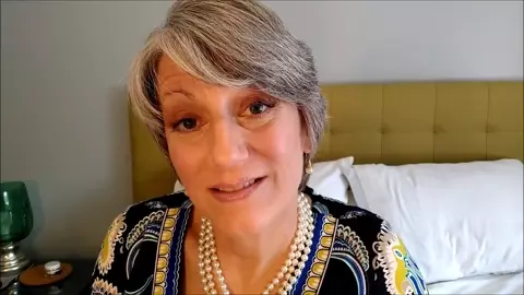 MoRina - Moms Love is Powerful