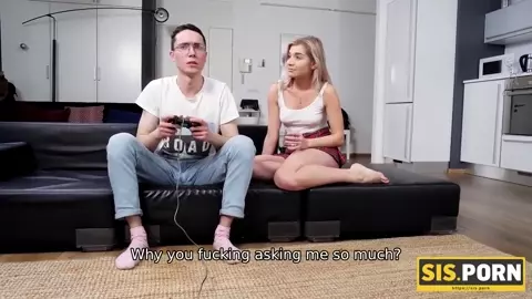 SIS.PORN. Chick returned home after party and tempted stepbro who was playing videogames
