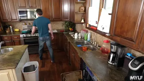 Cali Lee – Cleaning Leads To Delicious Mess