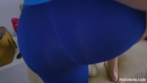 Pervmom - Sexy Blonde Stepmom (Vanessa Cage) Needs Help With Stretching Her Ass