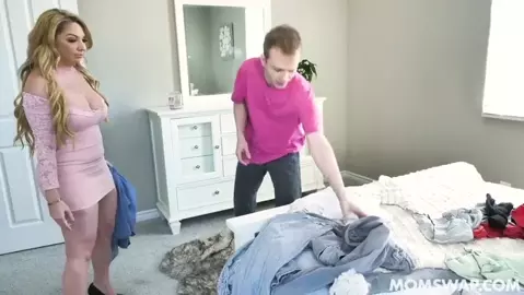 Mom Swap - College Bound