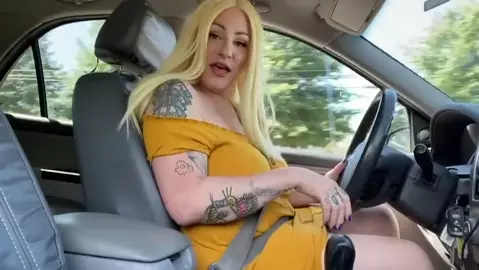 ScarletEllie - Mom Fucks Me in the Car Afterschool