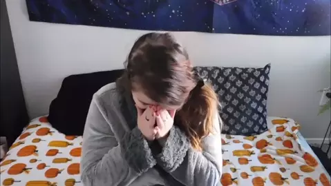 Desiwoods420 – Blowjob From Mommy