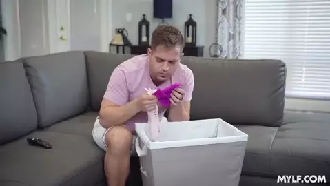 Carmela Clutch – The Faded Pantyhose