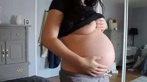 Alexia Preggo - Mommy belly inflation