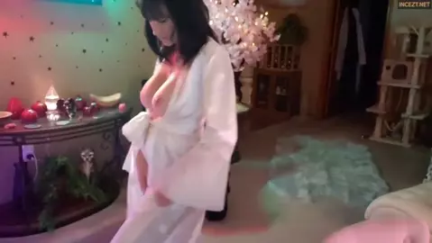 Naughty Tyi Lynn - Mommy is your new girlfriend now