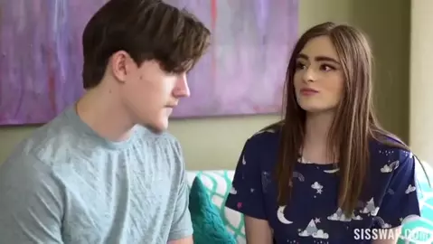 Minxx Marley & Reese Robbins – Passing First Base