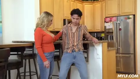 Quinn Waters – Let Me Show You How