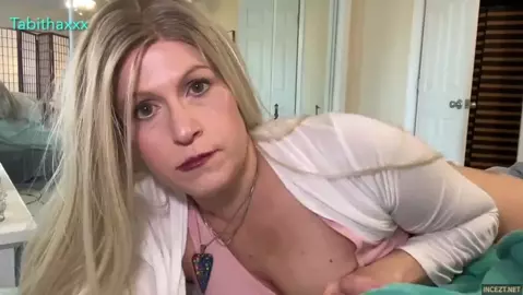 TabithaXXX - Son gets hard for Moms pussy