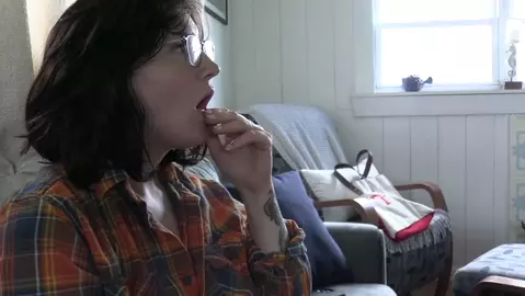 Bettie Bondage – Girlfriend Taboo Roleplays with You