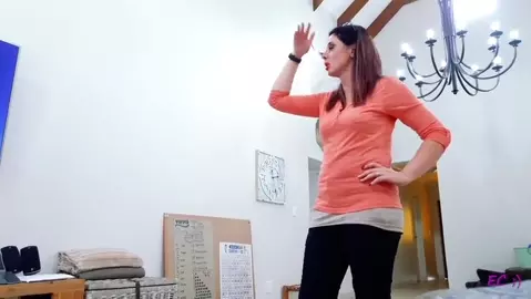 PinkCandyEc – Cum On Mommy’s Face