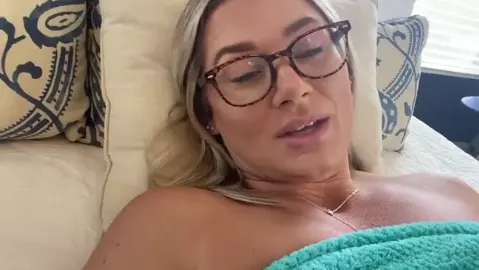 Lauran Vickers – Brother and Sister POV Virtual Sex