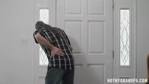 Ryan Reid & Alexia Anders – Sweet Tooth