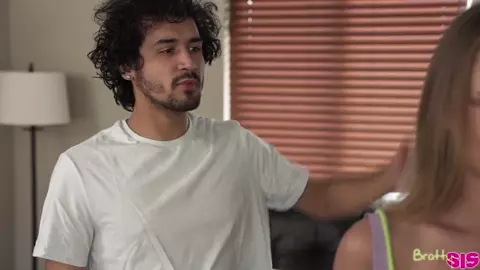 Kyler Quinn - Stepsisters Secret Fetish - S20:E10