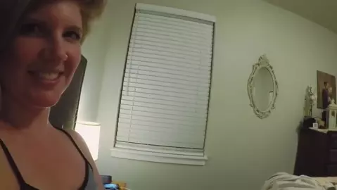 HouseWifeGinger - Cum Snuggle Mommy