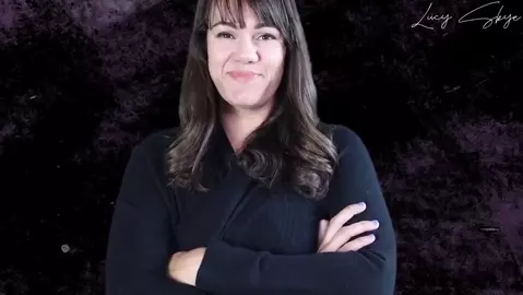 Lucy Skye - Mommy Makes You a Toilet