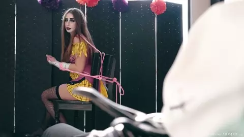 I'm Not Your Mommy - Only On Halloween - S1:E9