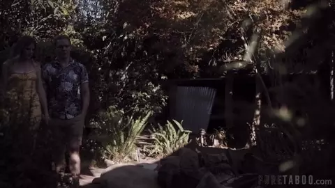 Syren De Mer & Nikki Sweet – Home Movies