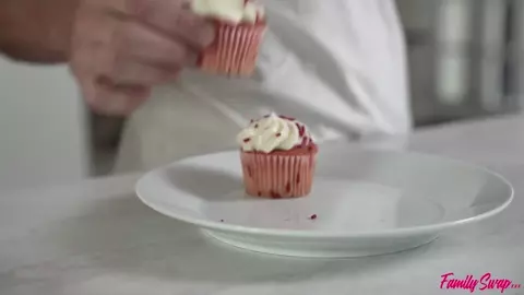 Family Swap - Free Use Swap Sister - S6:E1