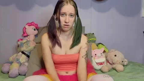 MissKittyLyn - Daddys Loving Virgin Daughter