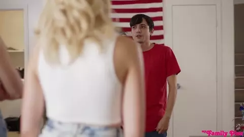 My Family Pies - Fucking And Fireworks - S25:E6