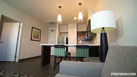 PervMom – Rekindling With Stepmom Havana Bleu