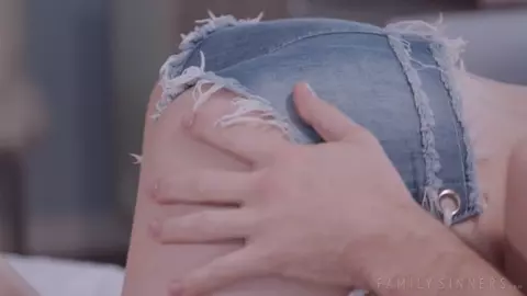 FamilySinners – Making Mom Jealous Of My Step-Brother And Me Alison Rey