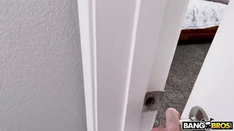 BrownBunnies – Stepsister Needed That Dick Cecilia Lion