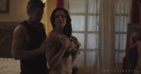 FamilySinners – Peeping Tom Penny Barber