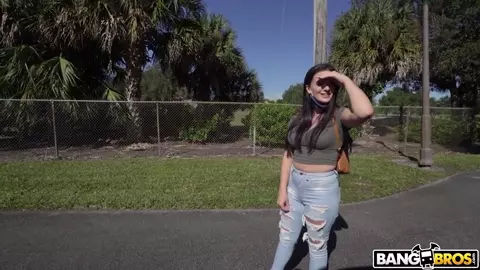 BangBus – Alice Visby Vacation On Wheels