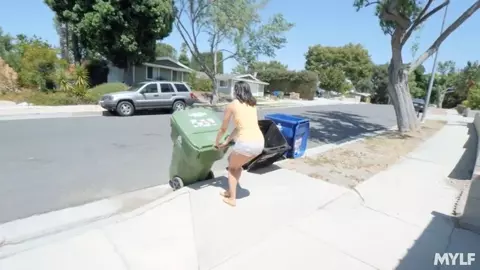 StayHomeMilf – Penny Barber Perfect Roommate For The Job