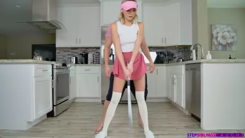 StepSiblingsCaught – Chloe Temple Step Bro Gets A Hole In One