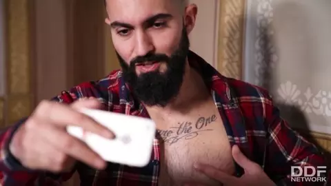 HandsOnHardcore – Julia Roca Morning Walk Turns Into Intense Tryst